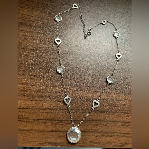 Stella and dot silver heart necklace - Picture 2 of 7